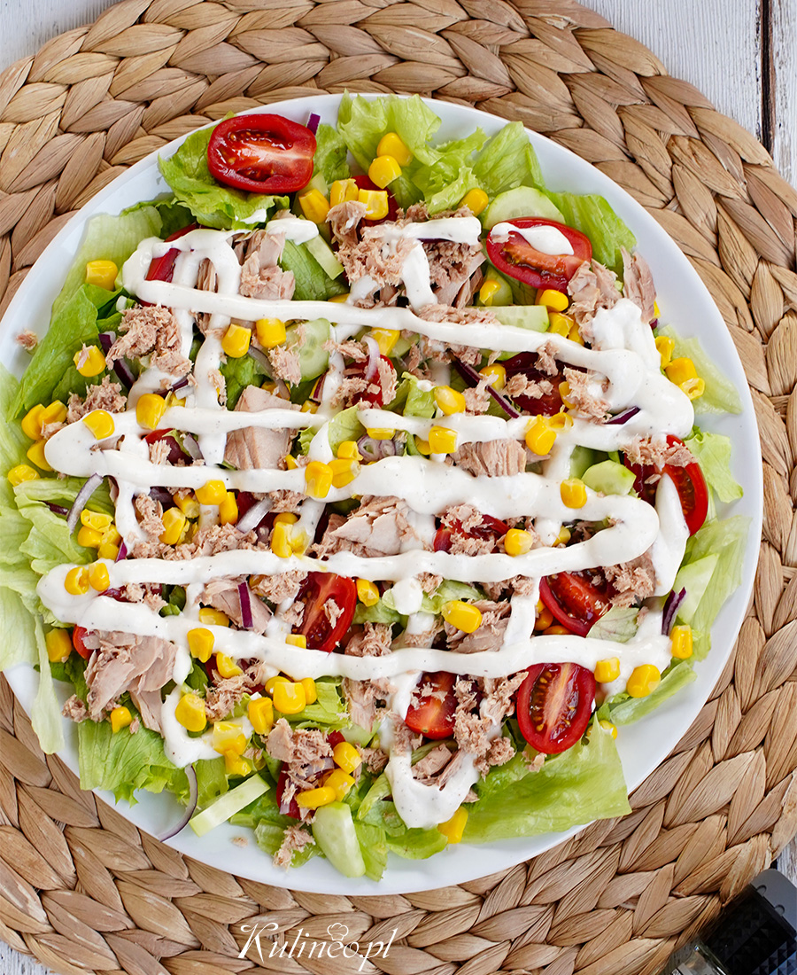 sałatka z tuńczykiem w 10 minut