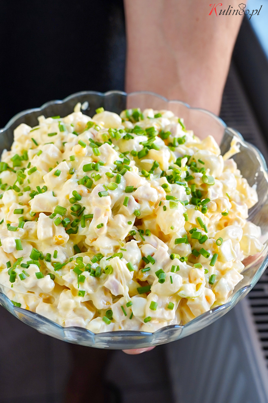 Sałatka z jajkiem szynką i serem przepis